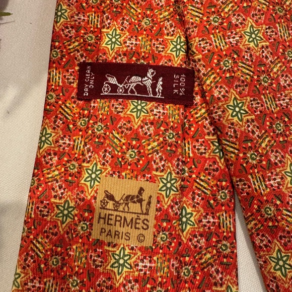 Authentic Hermes men’s silk necktie - Picture 2 of 5